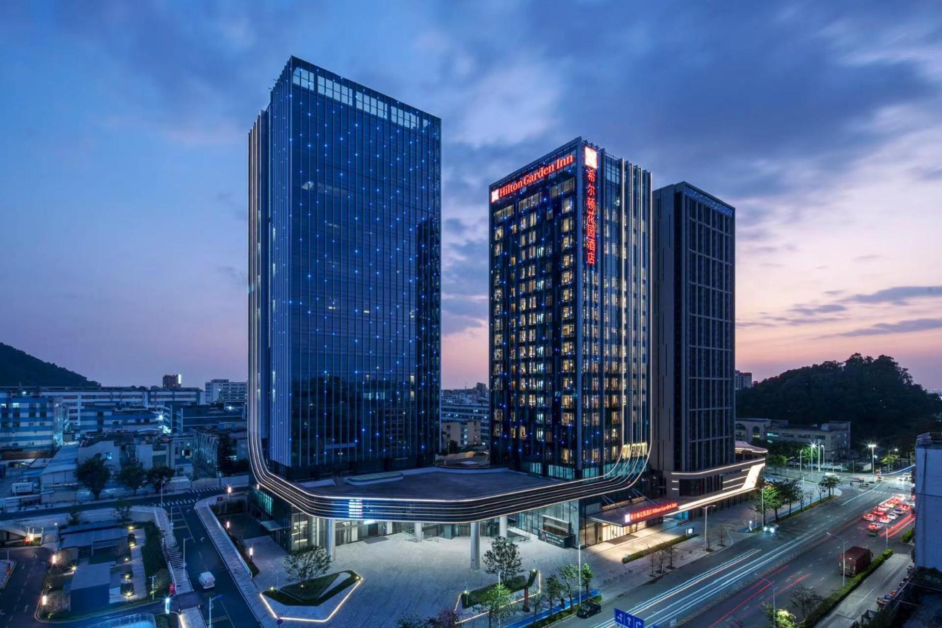 Hilton Garden Inn Shenzhen Airport,Enjoy 24-Hour One Way Free Delivery From Hotel To Shenzhen Baoan Airport On The Hour Bagian luar foto