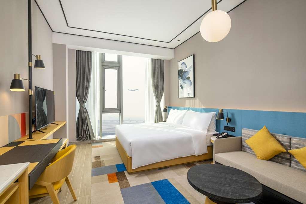 Hilton Garden Inn Shenzhen Airport,Enjoy 24-Hour One Way Free Delivery From Hotel To Shenzhen Baoan Airport On The Hour Ruang foto