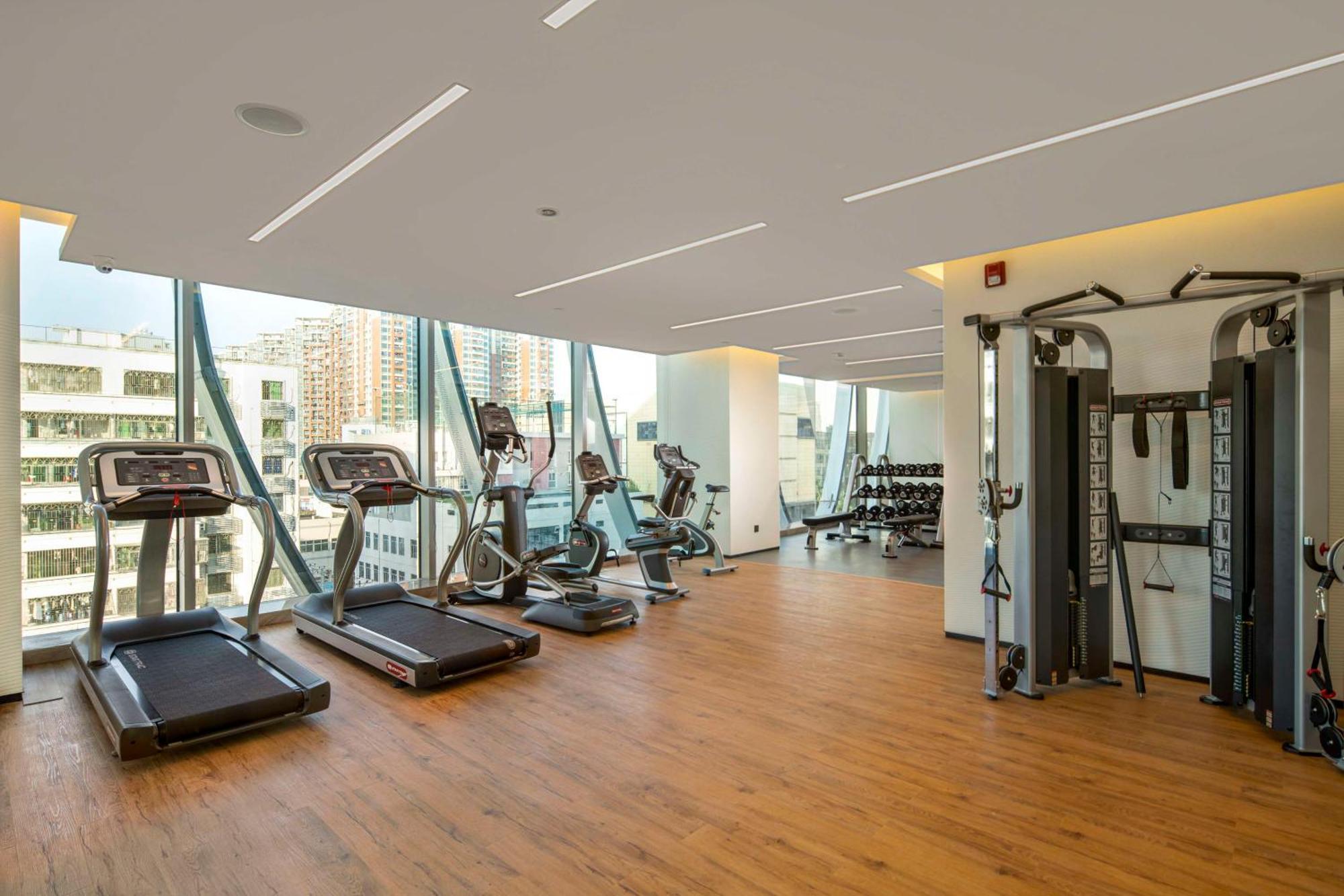 Hilton Garden Inn Shenzhen Airport,Enjoy 24-Hour One Way Free Delivery From Hotel To Shenzhen Baoan Airport On The Hour Bagian luar foto